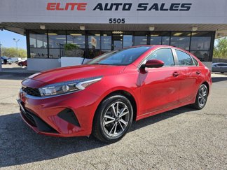 Used 2023 Kia Forte LXS image 1