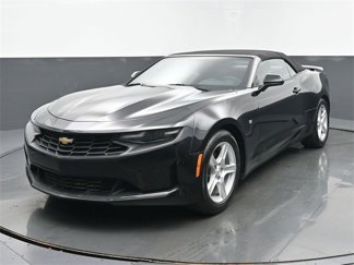 Used 2019 Chevrolet Camaro LT image 1