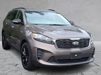 Used 2019 Kia Sorento S image 1