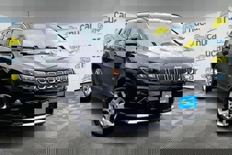 Used 2022 Jeep Compass Limited image 1