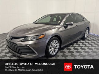 Certified 2022 Toyota Camry LE image 1