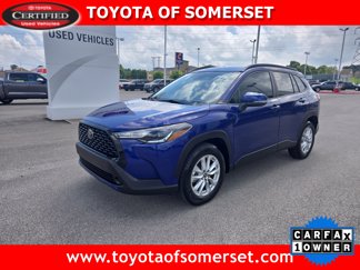 Certified 2022 Toyota Corolla Cross LE image 1