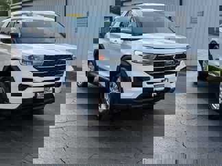 Used 2022 Ford Explorer XLT image 1