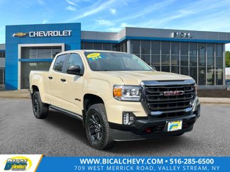 Used 2022 GMC Canyon AT4 image 1