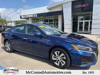 Used 2023 Nissan Altima 2.5 S image 1