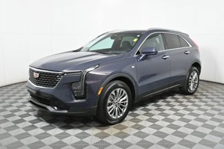 Used 2024 Cadillac XT4 Premium Luxury image 1