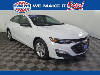 Used 2022 Chevrolet Malibu LS image 1