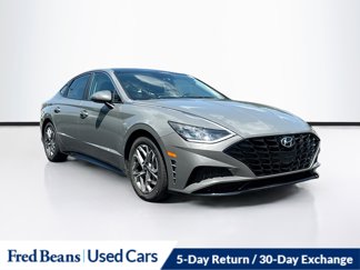 Used 2022 Hyundai Sonata SEL w/ Convenience Package image 1