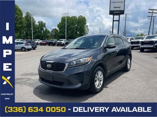 Used 2019 Kia Sorento LX image 1
