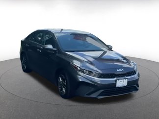 Used 2024 Kia Forte LXS video 2