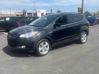 Used 2015 Ford Escape SE w/ Equipment Group 201A image 1
