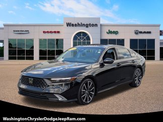 Used 2024 Honda Accord Touring image 1