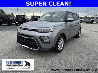 Used 2022 Kia Soul LX w/ Technology Package image 1