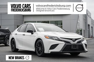 Used 2019 Toyota Camry SE image 1