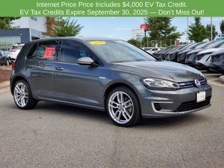 Used 2019 Volkswagen e-Golf SE w/ Driver Assistance Package image 1