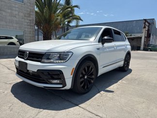 Used 2021 Volkswagen Tiguan SE R-Line image 1