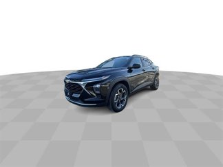 Certified 2024 Chevrolet Trax LT w/ Driver Confidence Package image 1