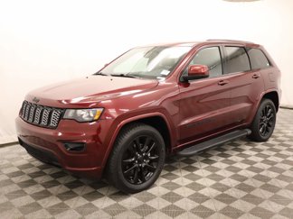 Used 2018 Jeep Grand Cherokee Altitude image 1