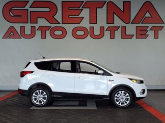 Used 2019 Ford Escape SE image 1