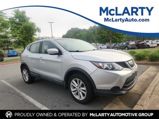 Used 2018 Nissan Rogue Sport S w/ S Appearance Package image 1