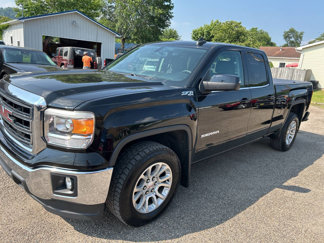 Used 2015 GMC Sierra 1500 SLE w/ SLE Value Package image 1