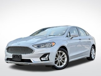 Used 2019 Ford Fusion Energi Titanium image 1
