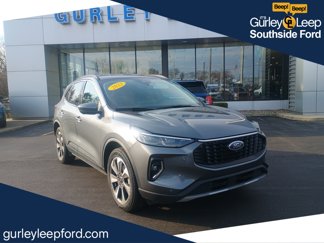Certified 2023 Ford Escape Platinum image 1
