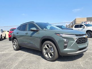 New 2025 Chevrolet Trax LT w/ LT Convenience Package image 1