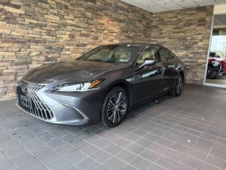 Used 2022 Lexus ES 350 w/ Premium Package image 1