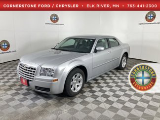Used 2007 Chrysler 300 image 1