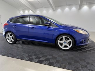 Used 2013 Ford Focus Titanium w/ Titanium Handling Pkg video 1