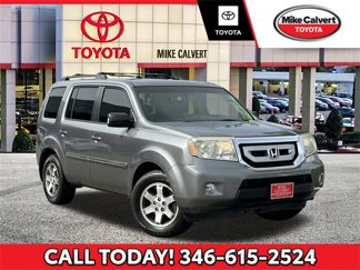 Used 2009 Honda Pilot Touring image 1