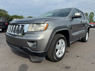 Used 2012 Jeep Grand Cherokee Laredo w/ Laredo E Group image 1