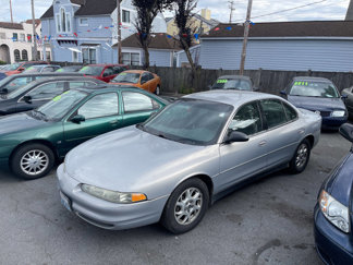 Used 2000 Oldsmobile Intrigue GX image 1