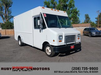 Used 2011 Ford E-450 and Econoline 450 Super Duty w/ Air Conditioning Prep Pkg image 1