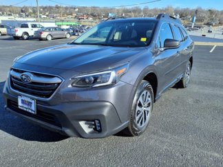 Used 2022 Subaru Outback Premium image 1