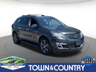 Used 2017 Chevrolet Traverse LT image 1