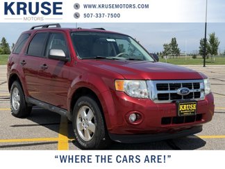 Used 2012 Ford Escape XLT w/ Class II Trailer Tow Pkg image 1