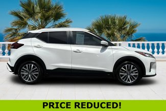 Used 2021 Nissan Kicks SV image 1