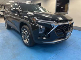 New 2025 Chevrolet Trax LT w/ Driver Confidence Package image 1