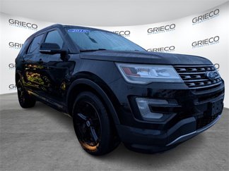 Certified 2016 Ford Explorer XLT w/ Equipment Group 202A image 1