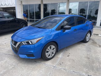 Used 2022 Nissan Versa S image 1