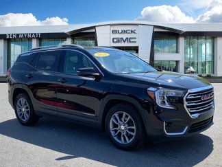 Used 2022 GMC Terrain SLT image 1