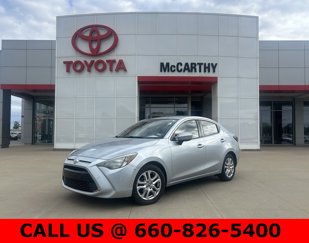 Used 2017 Toyota Yaris iA image 1
