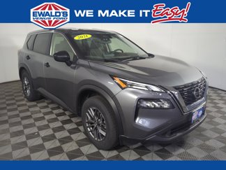 Used 2021 Nissan Rogue S image 1