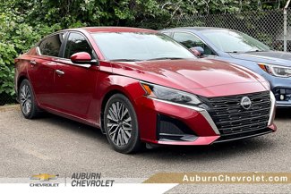 Used 2023 Nissan Altima 2.5 SV w/ SV Premium Package image 1