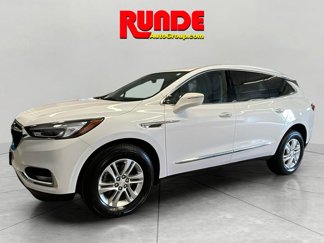 Used 2018 Buick Enclave Essence image 1