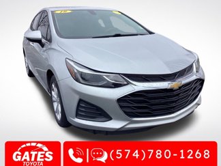 Used 2019 Chevrolet Cruze LT w/ LT Fleet Convenience Package image 1