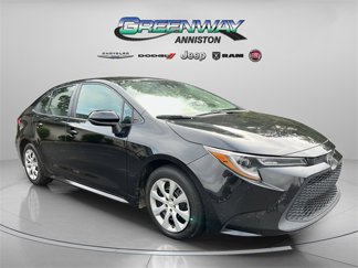 Used 2021 Toyota Corolla LE image 1