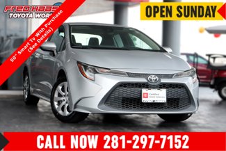 Certified 2022 Toyota Corolla LE image 1